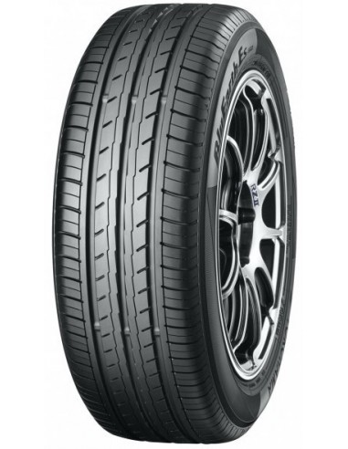 CUB. 225/45VR17 94V XL YOKOHAMA BLUEARTH ES-32A